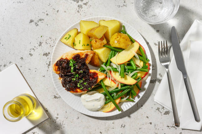 Hähnchenbrust mit Zwiebel-Chutney-Haube