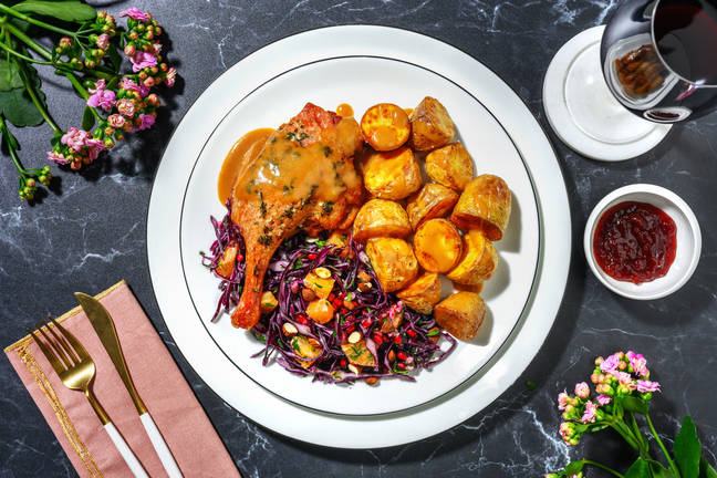 Ovnsbakt andelår og brun saus