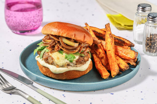 Cheesy Beef & Garlic Aioli Burger