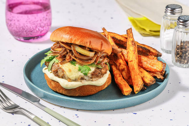 Cheesy Beef & Garlic Aioli Burger