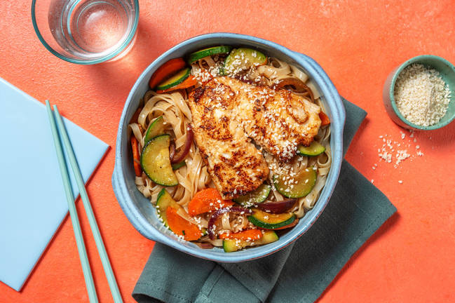 Noedelbowl met heekfilet