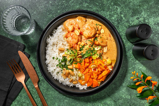 Crevettes sautées sauce coco-cacahuète & riz