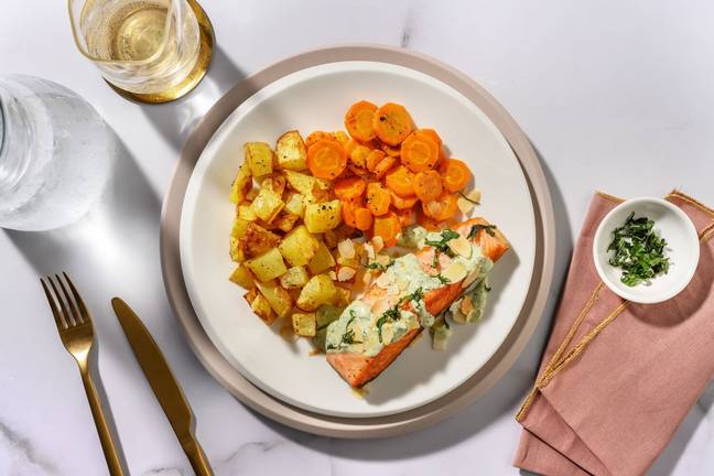 Lachsfilet in Estragon-Sauce 