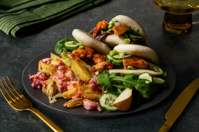Korean Garlic-Soy Chicken Bao Banquet