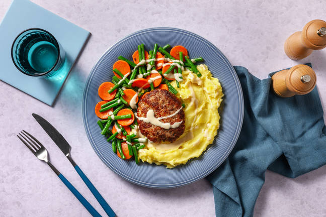 Burger de sanglier en sauce moutarde crémeuse