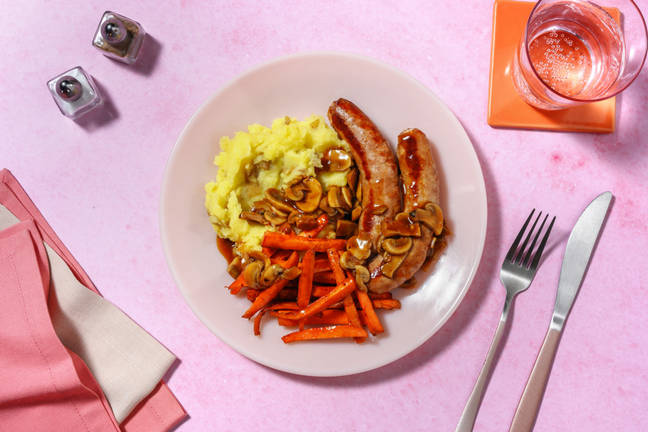 Cosy Sausages in Mushroom Sauce