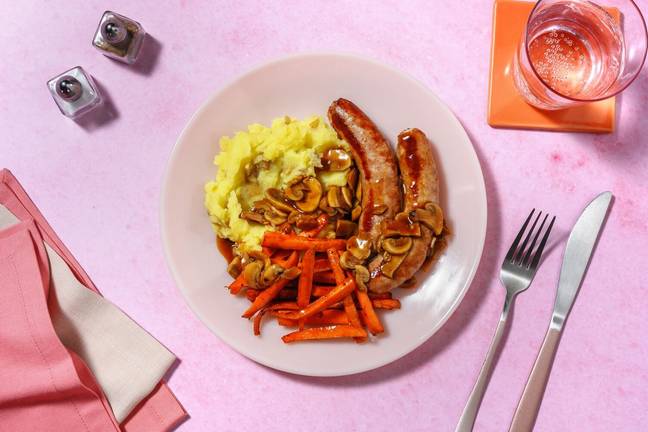 Cosy Sausages in Mushroom Sauce