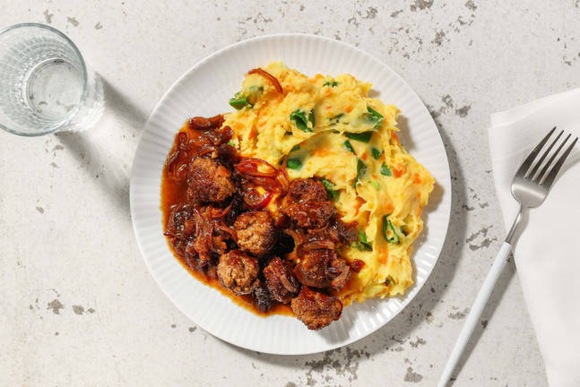 Stamppot met Provençaalse hertengehaktballetjes