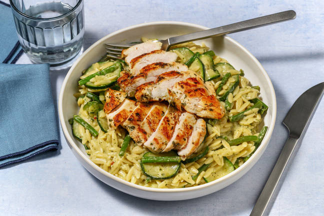 Supergreen Creamy ‘Pesto’ Chicken Risoni