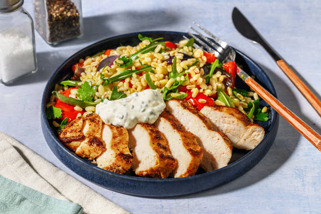 Gyllenstekt kyckling och pärlkorn