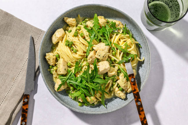 Presto Pesto Chicken and Pea Spaghetti