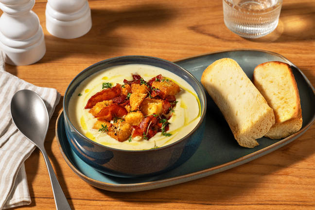 Preivelouté met spek en cheesy croutons