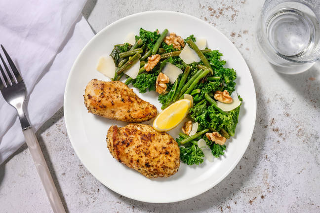 Lemon Pepper Chicken & Garlicky Kale Toss