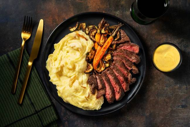 Smokey Porterhouse Steak & Honey-Mustard Sauce