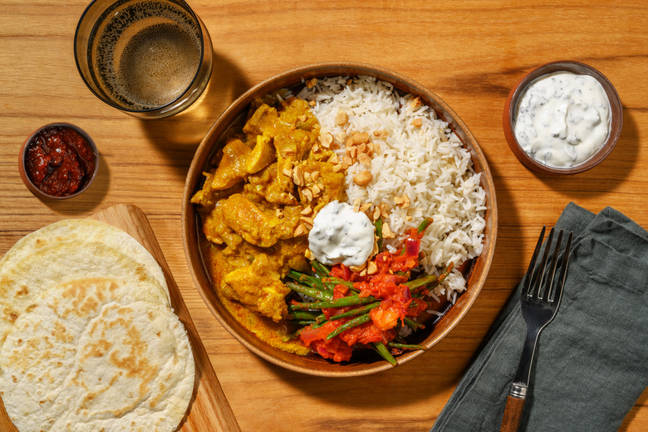 Chicken Korma Curry & Garlic Tortillas