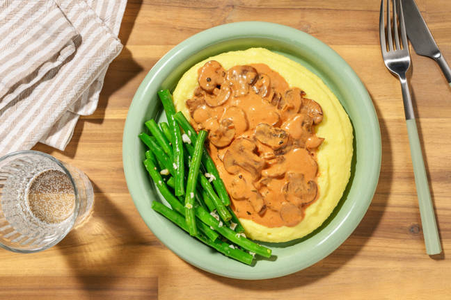 Creamy Mushroom Stroganoff