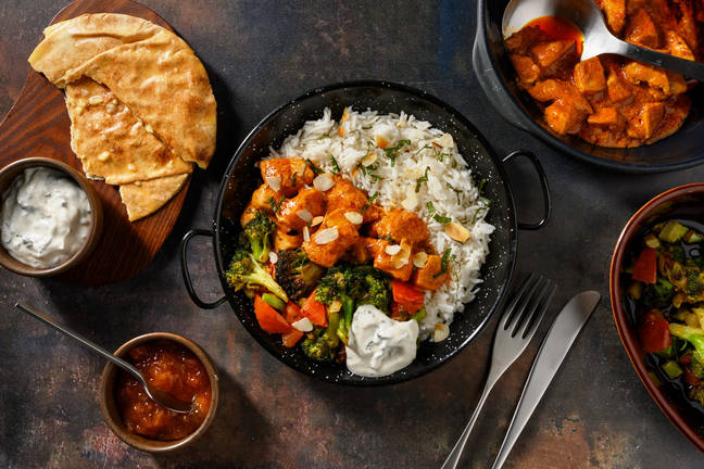 Chicken Korma Curry & Cheesy Flatbreads