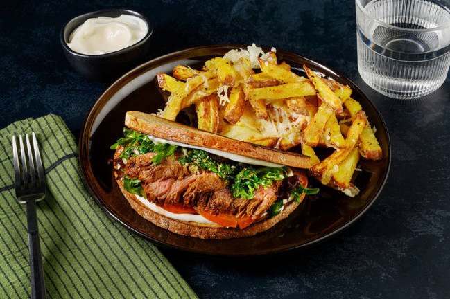 Basil Pesto & Paprika Steak Sandwich Feast