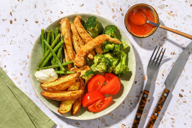 Savoury Chicken Strips & Rainbow Veggies