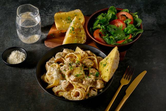 Cheat’s Chicken Alfredo Pappardelle Feast