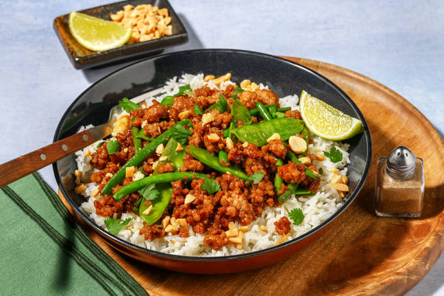 One-Pan Pork & Green Bean Larb