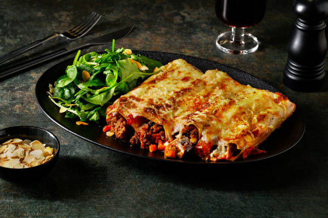 Fancy Tomato Beef & Mushroom Cannelloni