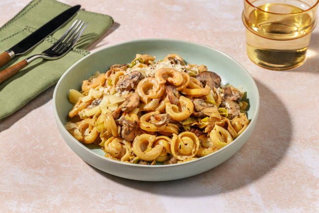 One-Pot Creamy Mushroom & Leek Pasta