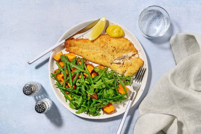 Crumbed Fish & Honey Mustard Sauce