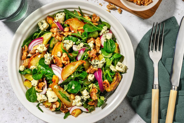 Salade à la poire caramélisée et fromage bleu