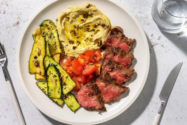 Bistecca di scamone e hummus aromatico di ceci