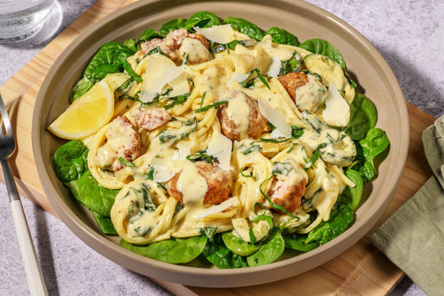 Kipgehaktballetjes met romige citroenspaghetti