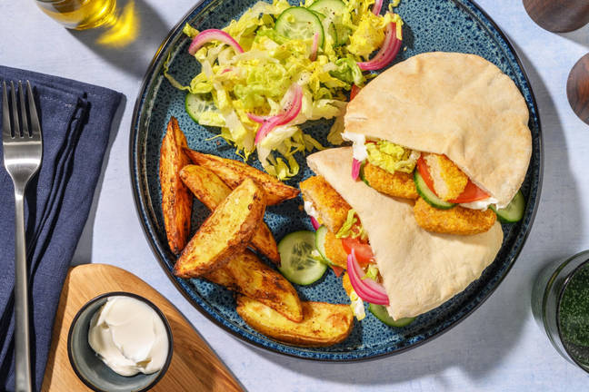 Vegonuggets i pita med BBQ-klyftpotatis