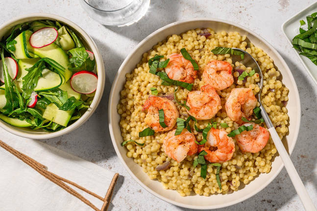 Kremet 'byggotto' og hvitløksstekte reker