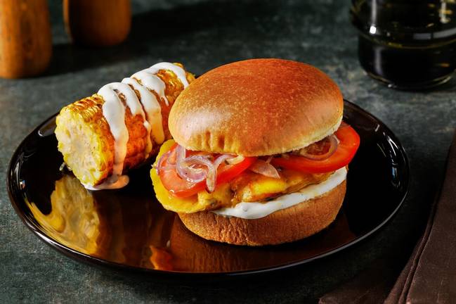 Chicken Cheese Burger mit Ranchdressing
