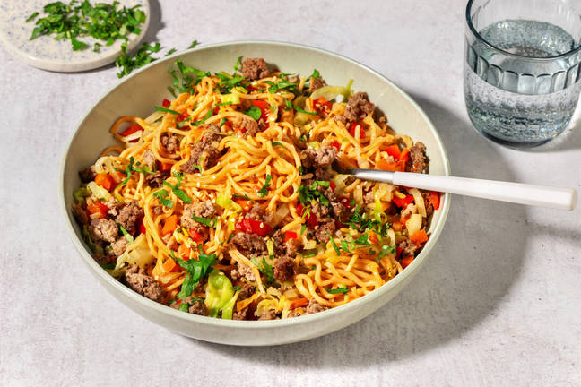 Nouilles au porc bulgogi et légumes sautés