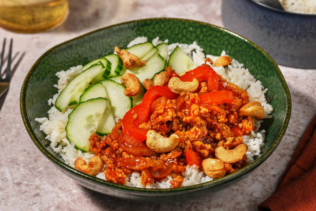 Kung Pao-stijl bowl met kipgehakt