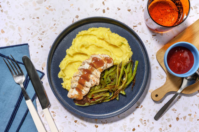 Pollo al membrillo con puré de chirivía y patata