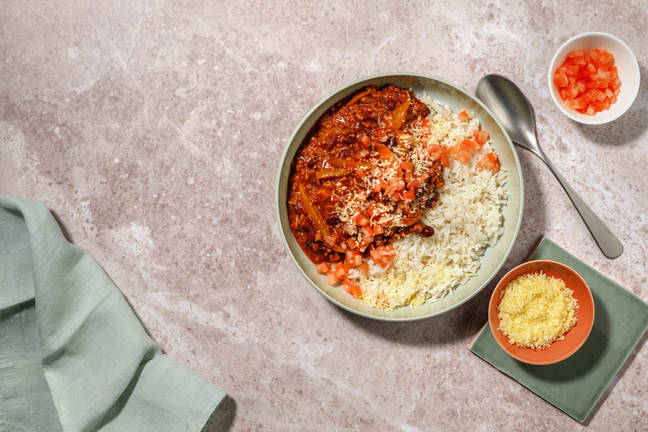 Spicy Meat-Free Mince Chipotle Chilli Rice Bowl