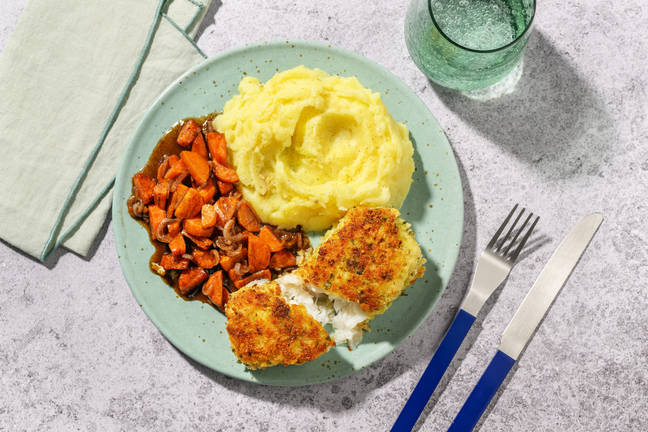 Lieu pané au pesto, pecorino & purée