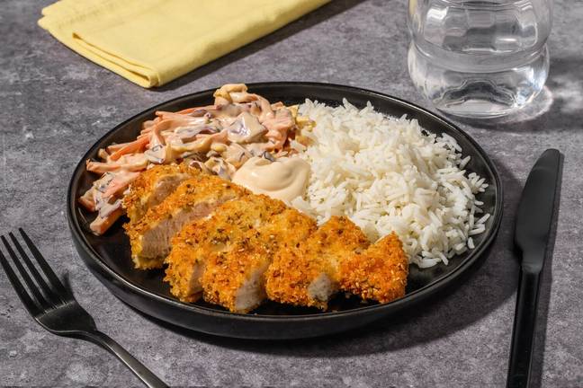 Japanisches Hähnchen Katsu mit cremigem Coleslaw