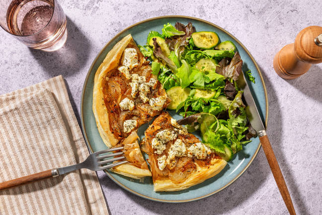 Tarte fine au chèvre & oignon caramélisé