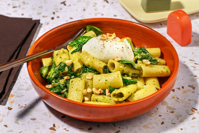 Rigatoni pesto verde, épinards & burrata