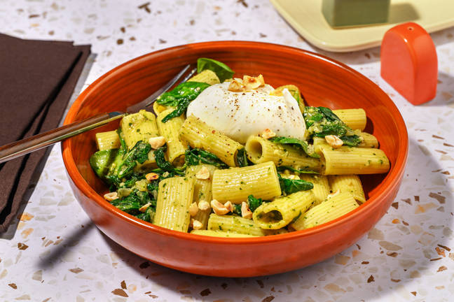 Rigatoni pesto verde, épinards & burrata