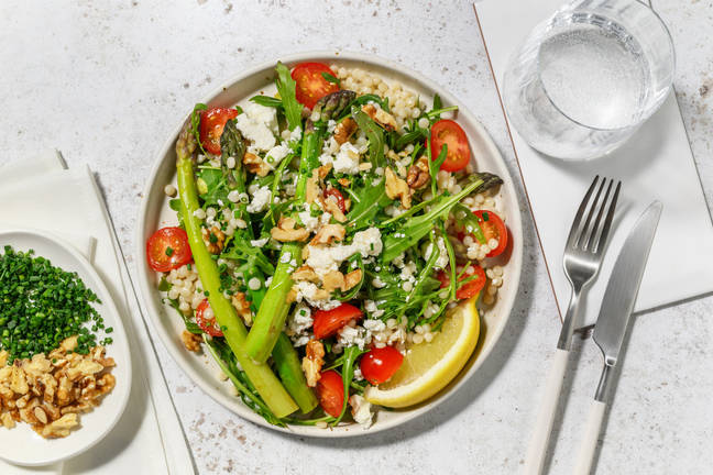 La Printanière : asperges, noix & fromage frais