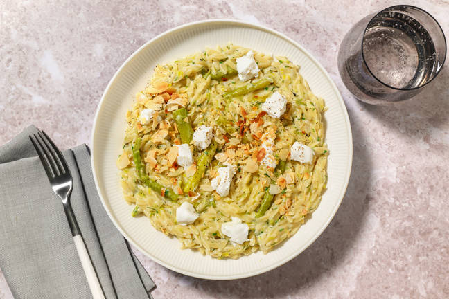 Orzo des beaux jours : asperges & chèvre frais