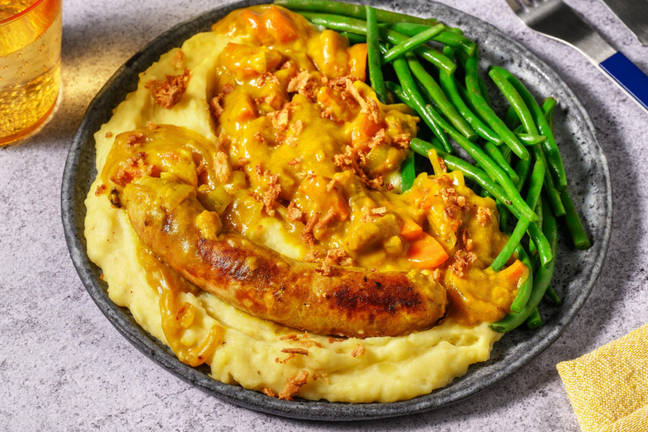 Brandt & Levie Sausage in Curry Sauce with Crispy Onions