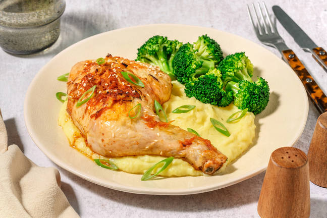 Cuisse de poulet laquée au soja-sésame & brocoli