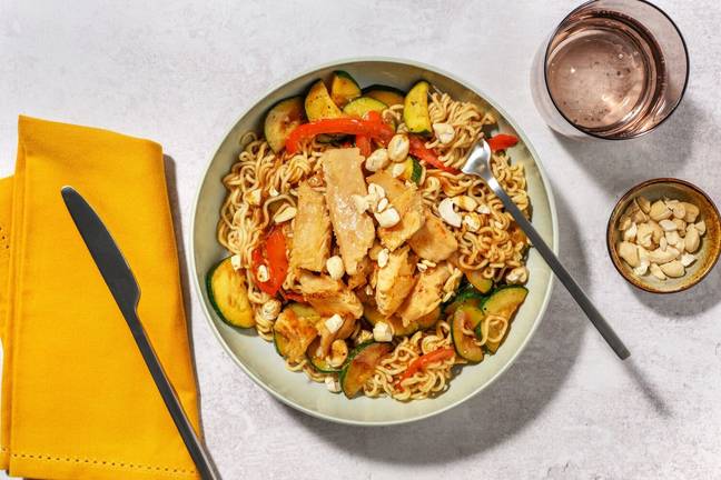 Nouilles sautées aux émincés veggie & courgette