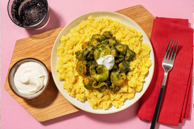 Crevettes, zhoug à la coriandre & courgettes