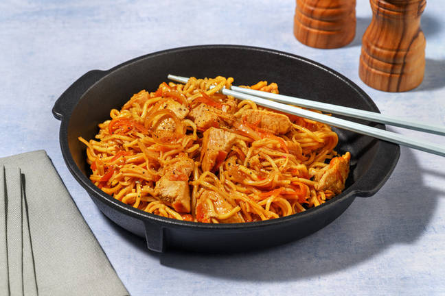 Wok de nouilles & dinde au cumin à la chinoise